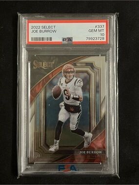 2022 Joe Burrow Football Card – White/Brown